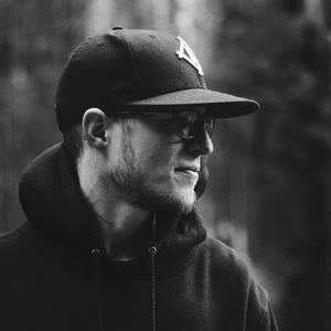 Meet your Posher, Eli